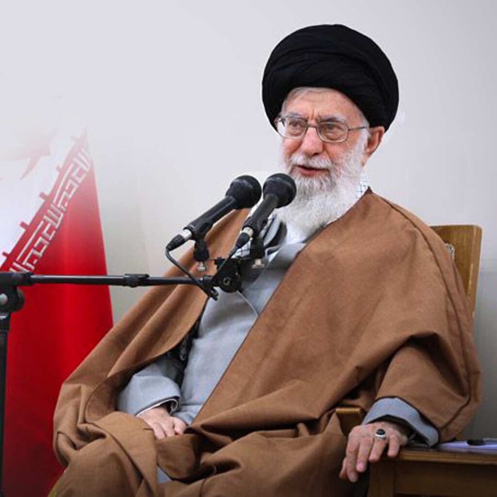 ۲۰ توصیه عملیاتی امام خامنه‌ای به تشکل‌های دانشجویی برای تحقق گفتمان انقلاب اسلامی در دانشگاه